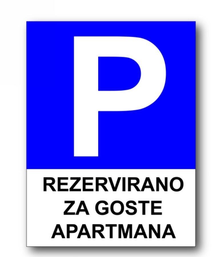 Apartments Mary & Free Parking Rovinj Eksteriør bilde